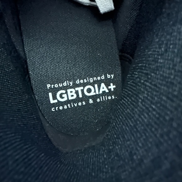 Converse Chuck Taylor All Star Pride Collection Leopard Print Shoes Size 8.5 - Picture 8 of 11